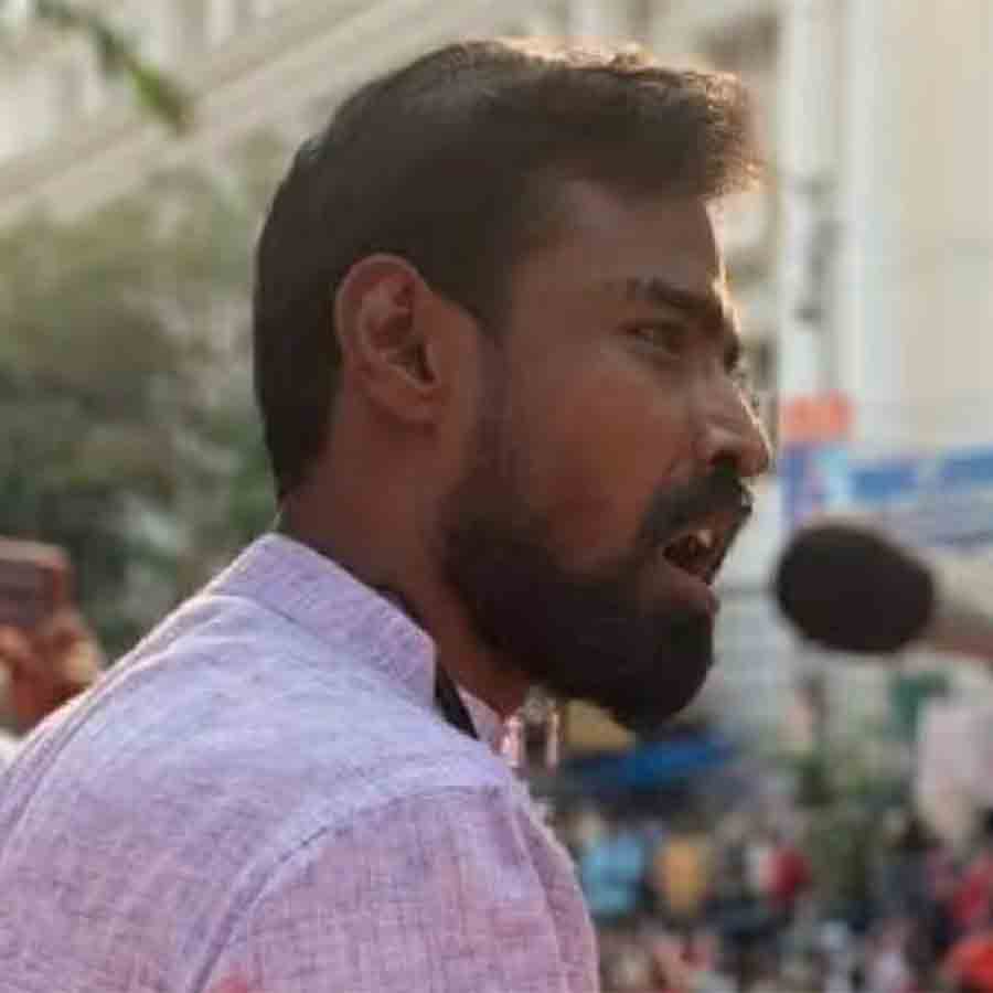 সিপিএমের রাজ্য কমিটির সদস্য প্রতীক-উর রহমান।