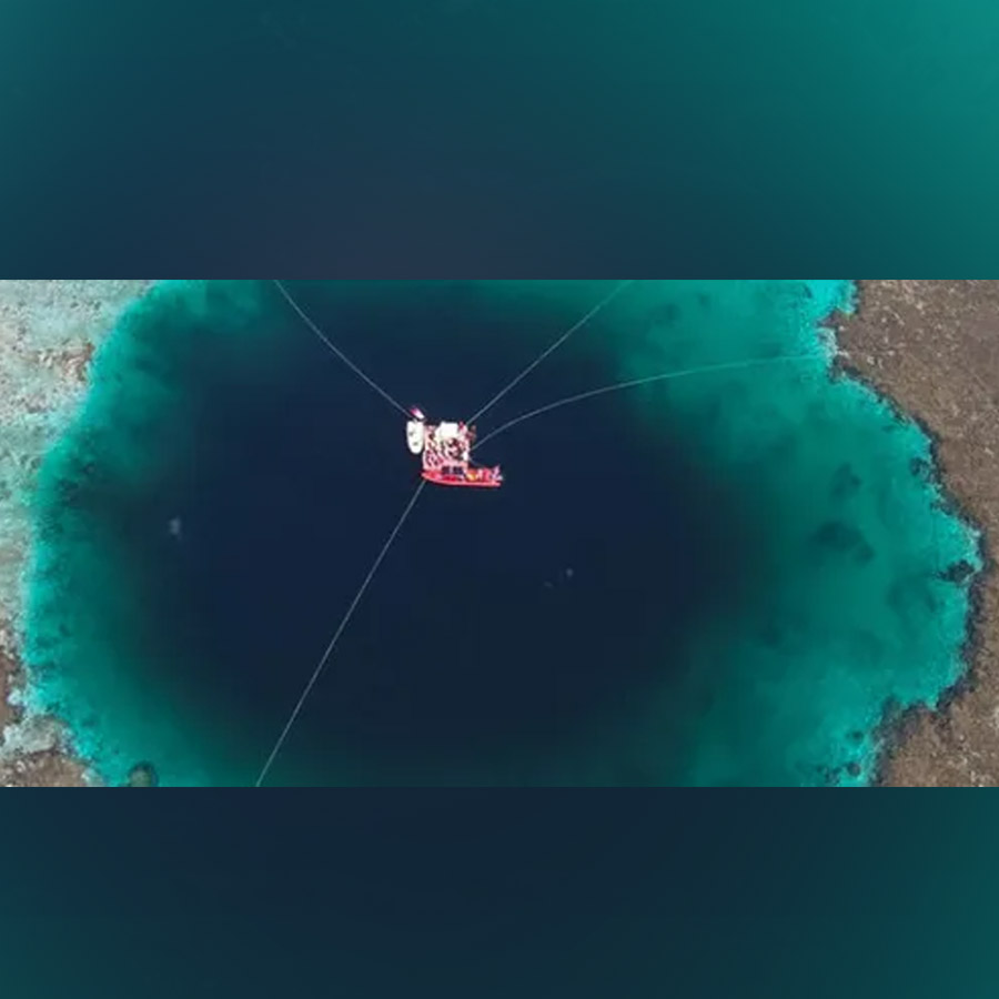 Mystery shrouding Dragon Hole of South China Sea as oxygen levels vanishing there