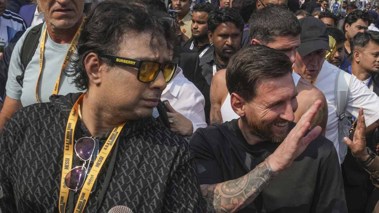 শতদ্রু দত্ত।