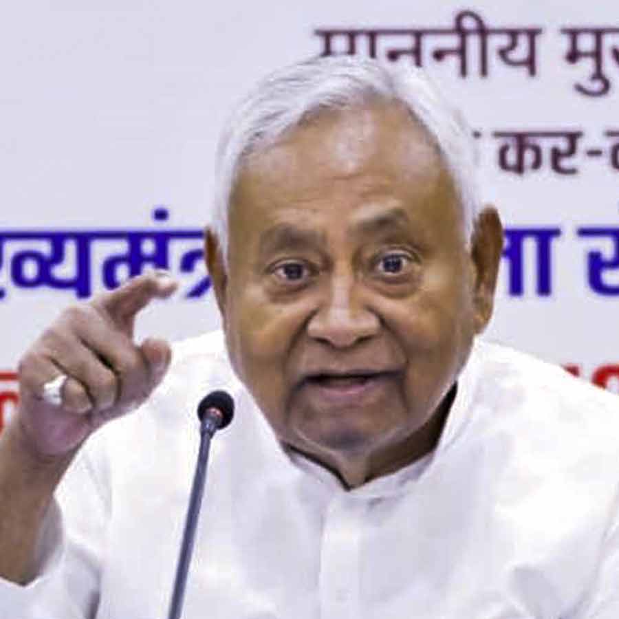 বিহারের মুখ্যমন্ত্রী নীতীশ কুমার। ফাইল চিত্র।