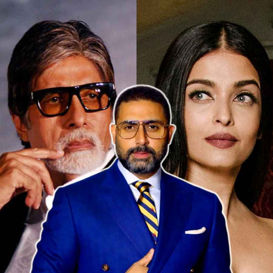 স্ত্রী নাকি বাবা অভিষেক কার উপদেশ মেনে চলেন?