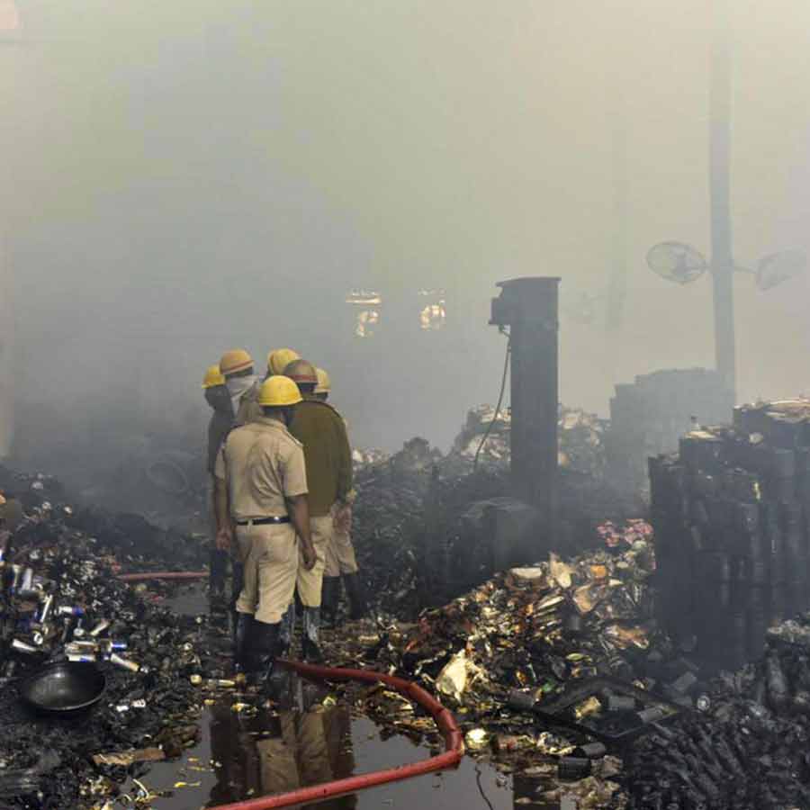 Family members of Anandapur fire victims received compensation not body yet