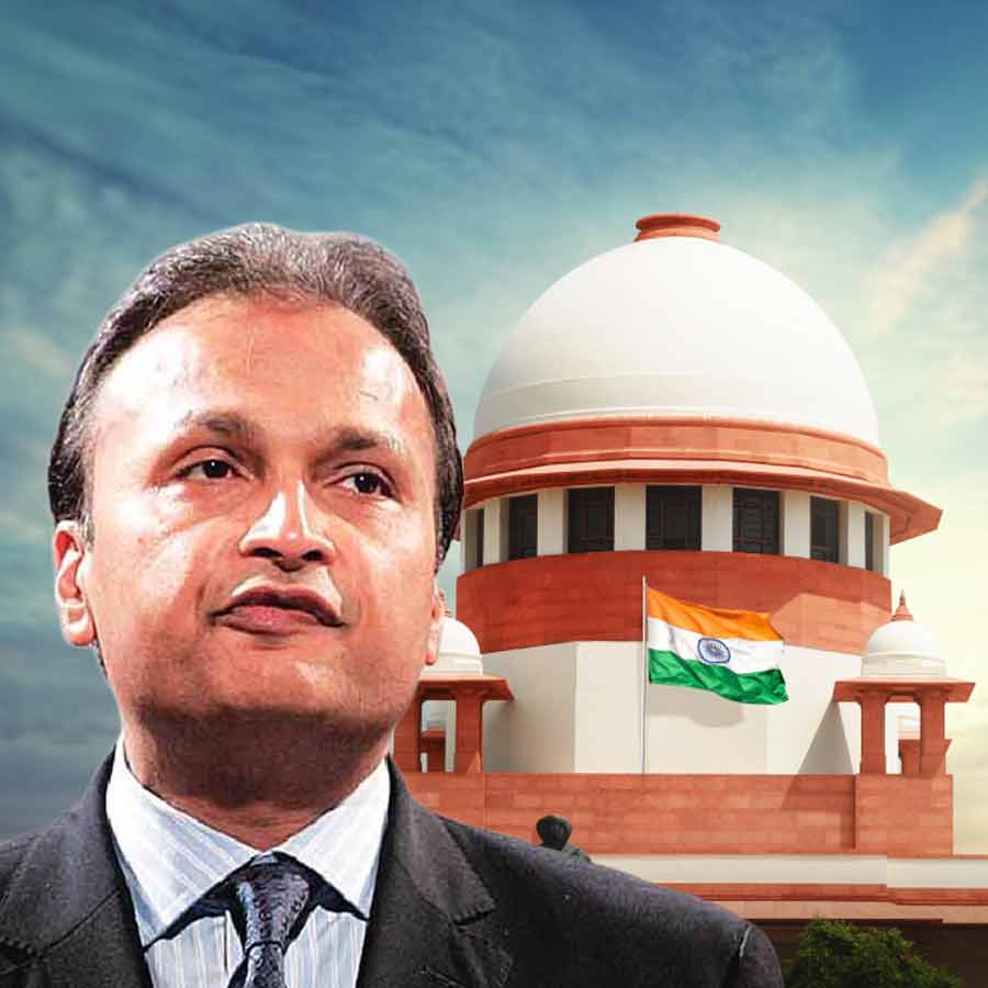 শিল্পপতি অনিল অম্বানী। ঋণ প্রতারণার মামলায় নাম জড়িয়েছে তাঁর মালিকানাধীন অনিল ধীরুভাই অম্বানী গোষ্ঠীর।