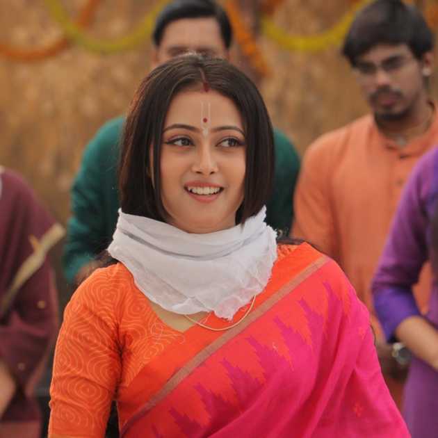 টিআরপির লড়াই নিয়ে কী বললেন অভিনেত্রী পল্লবী শর্মা?