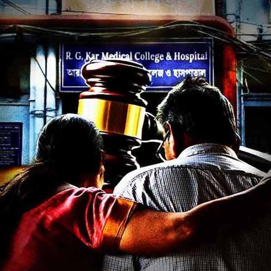 Family of RG Kar victim alleges, it was a mistake to give the CBI the responsibility of investigation