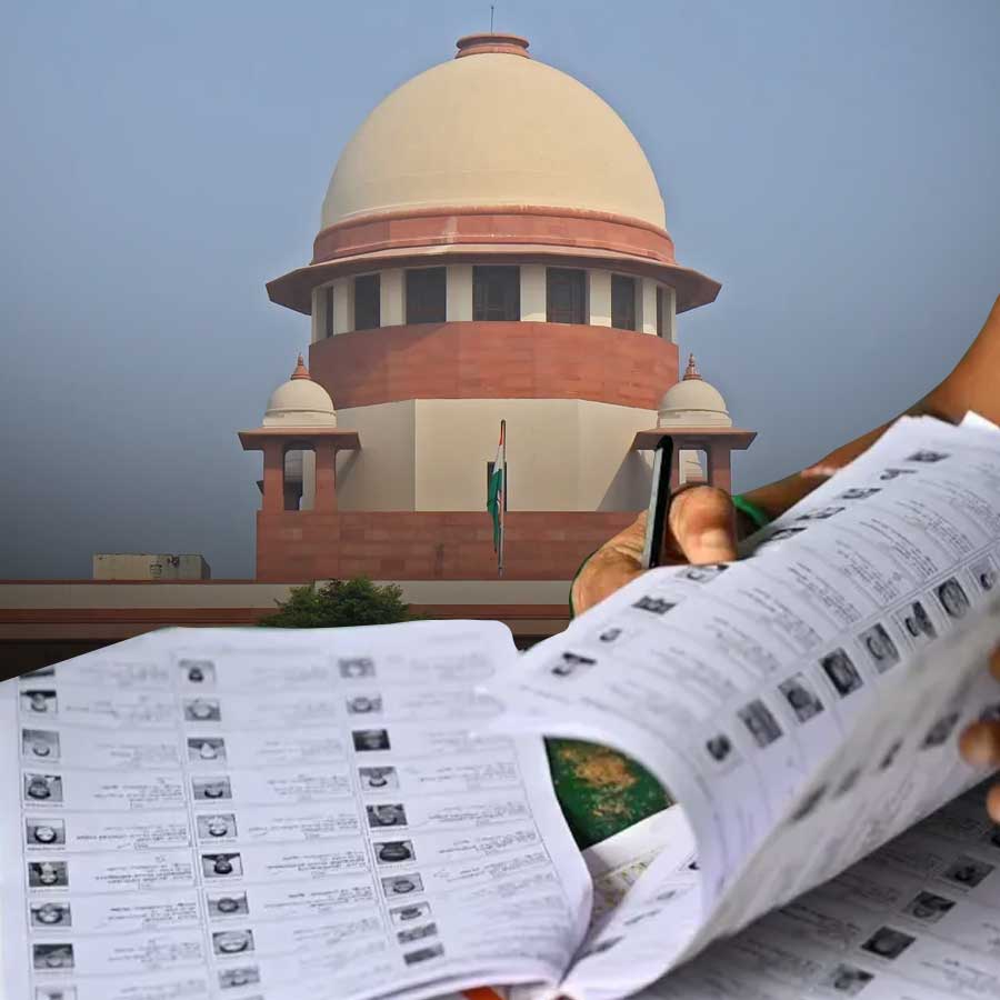 সুপ্রিম কোর্টে পশ্চিমবঙ্গের এসআইআর মামলার শুনানি।