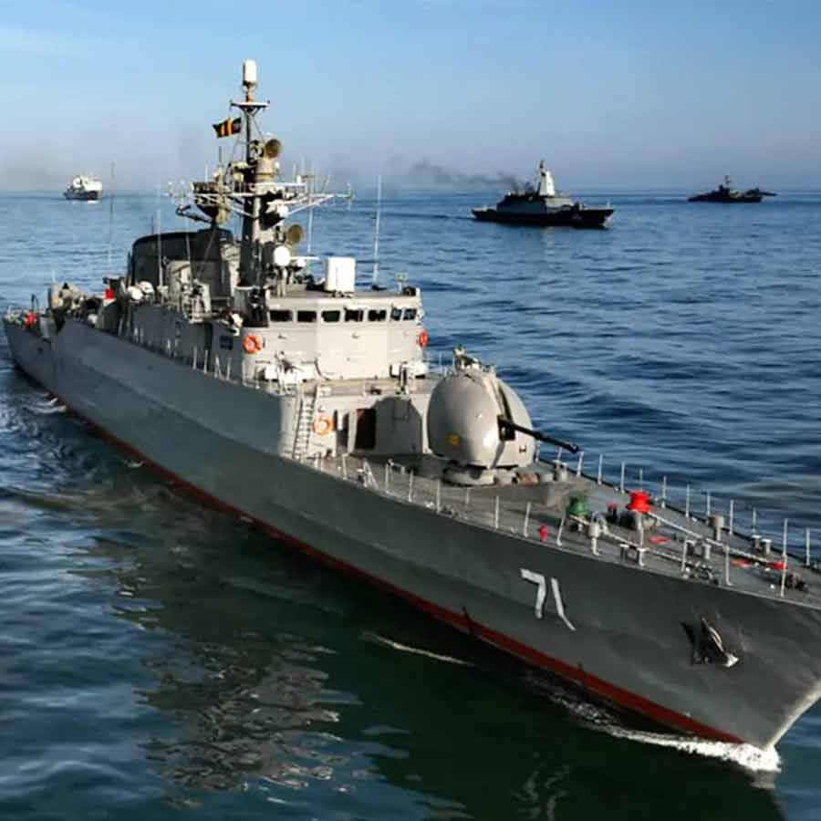 Amid tensions with US a joint naval drills in Gulf of Oman and Northern Indian Ocean conducted by Iran and Russia