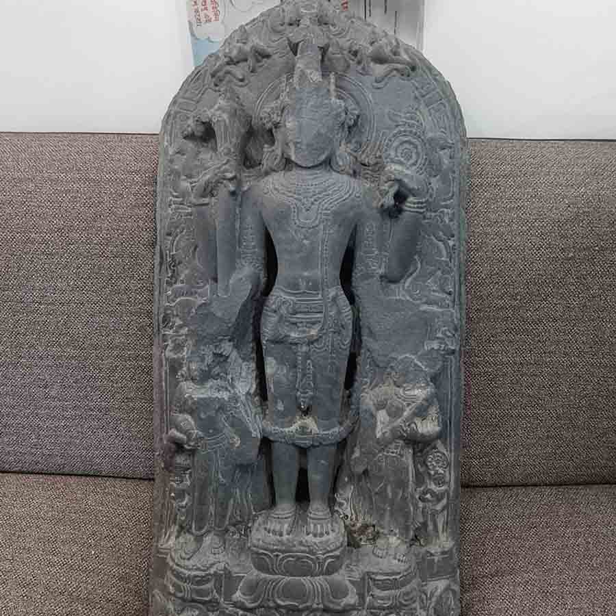 Ancient Vishnu idol discovered in Memari dgtld