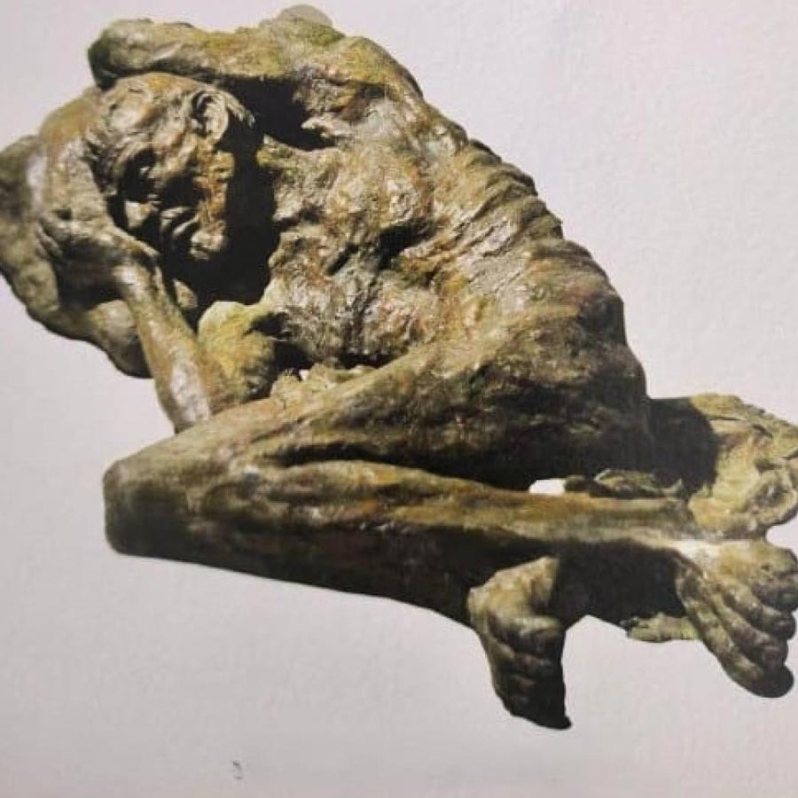 গভীরতর: নক্ষত্র গ্যালারিতে আয়োজিত শিল্প ও ভাস্কর্যের প্রদর্শনীর চিত্রকর্ম।