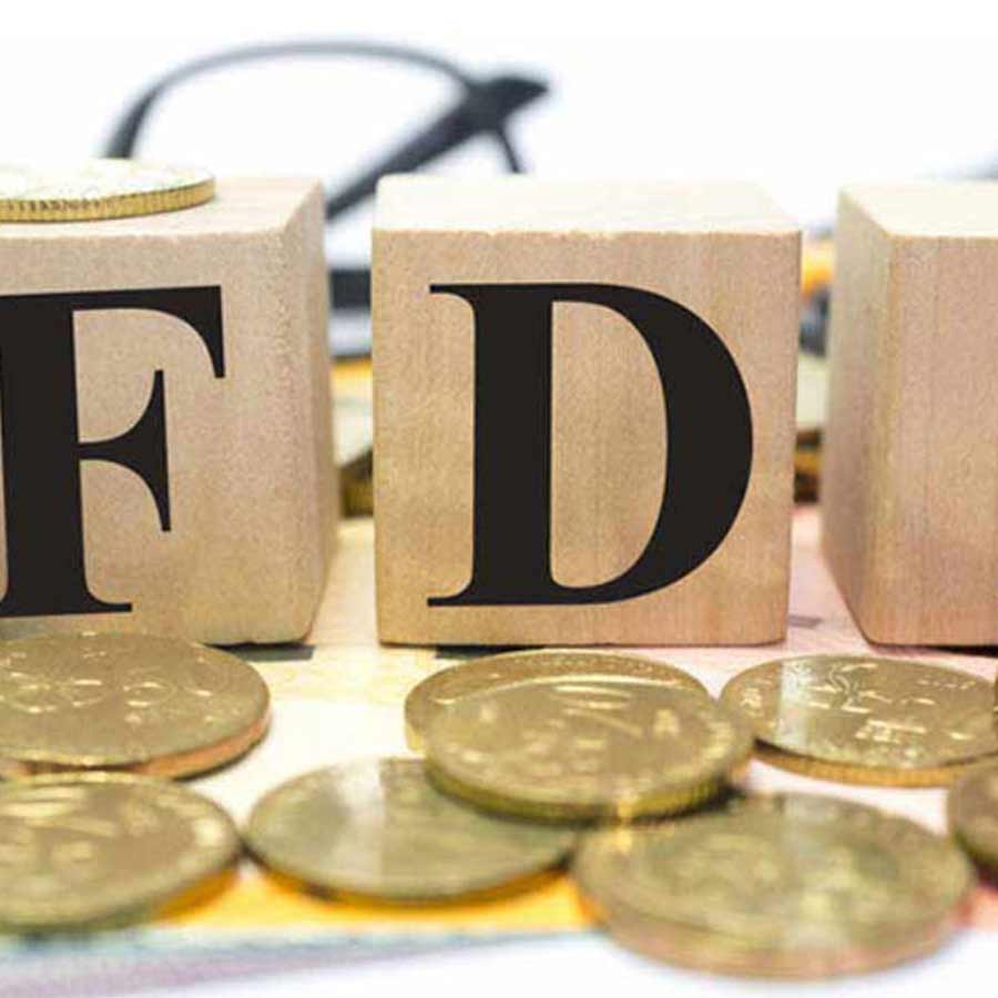 Indian Banks are losing liquid capital as investors prefers higher-yielding financial instruments such as mutual funds and equities