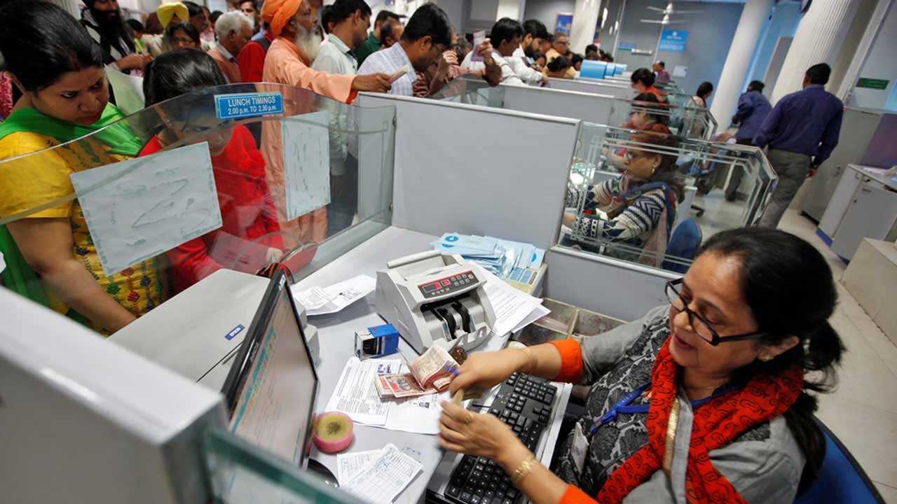 Indian Banks are losing liquid capital as investors prefers higher-yielding financial instruments such as mutual funds and equities