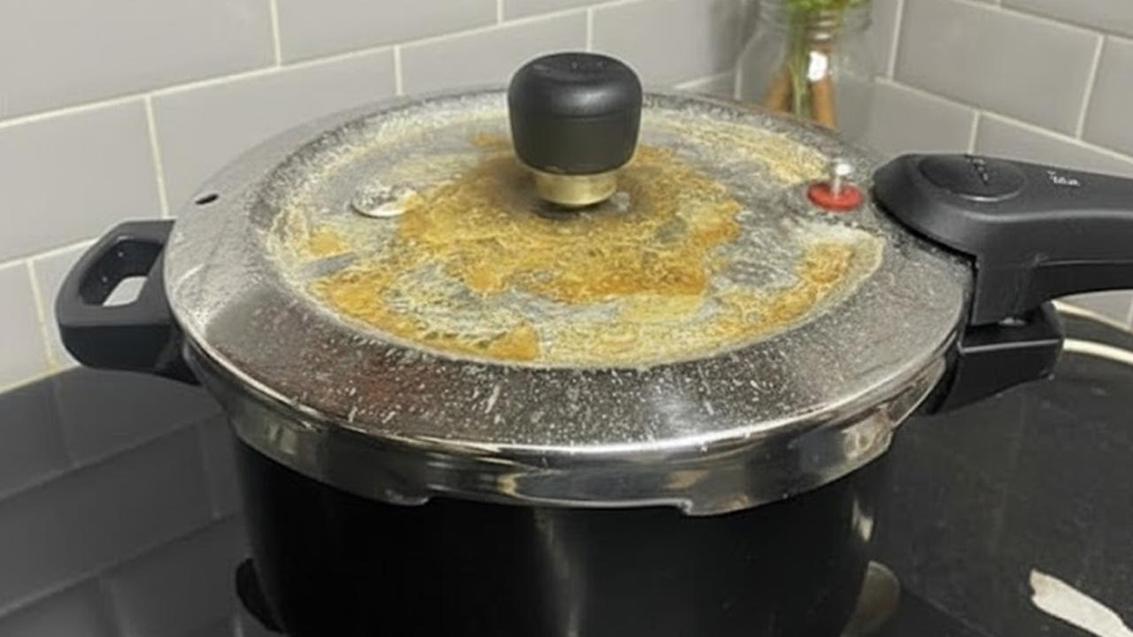 Prevent Pressure Cooker Overflow, Use This Easy Oil Trick Every Time