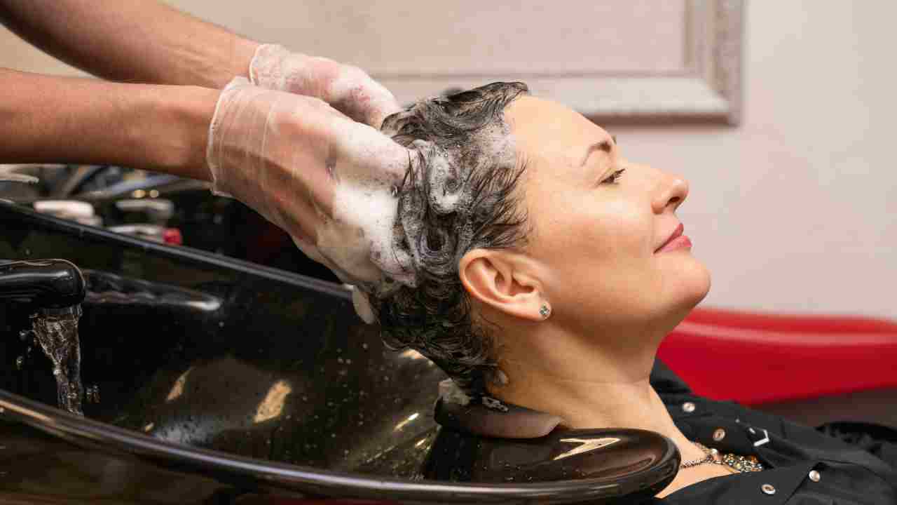 What the study says sodium chloride is doing in shampoo