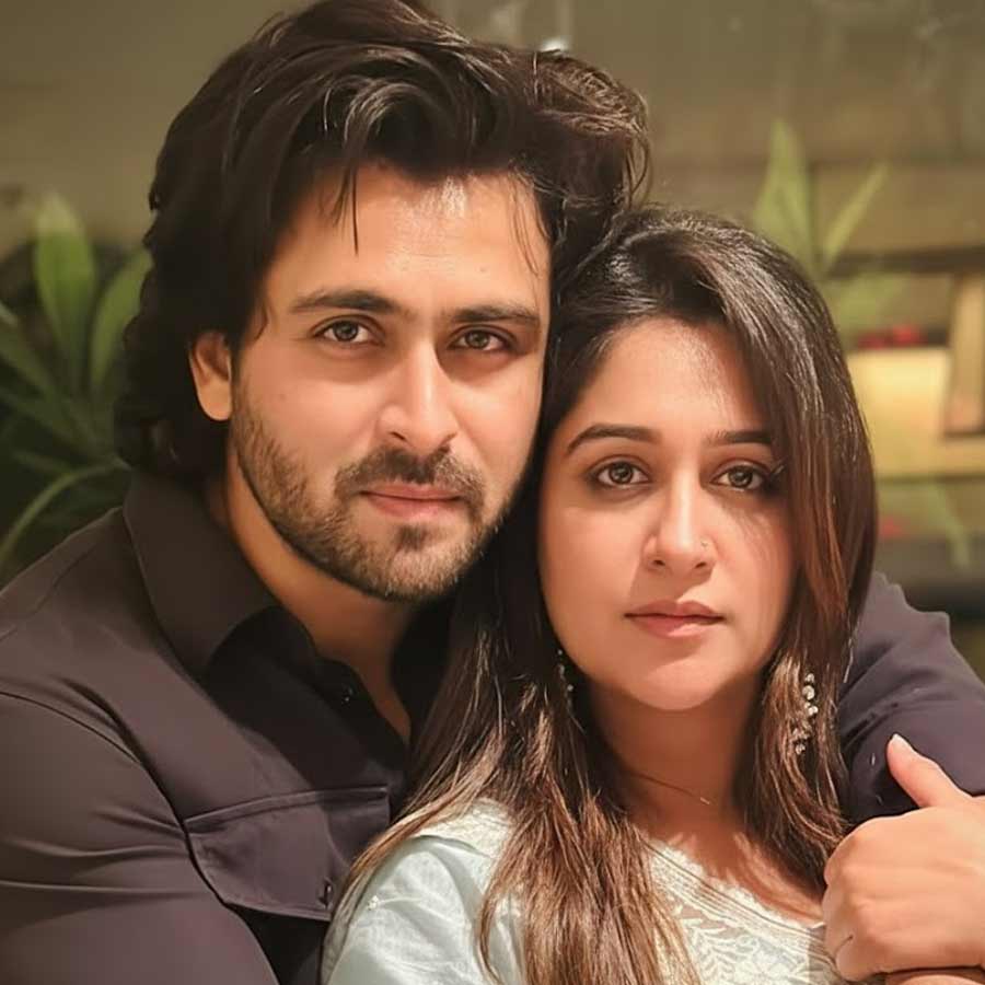 Dipika Kakar Celebrates 8th Wedding Anniversary With Shoaib Ibrahim Amid Health Scare