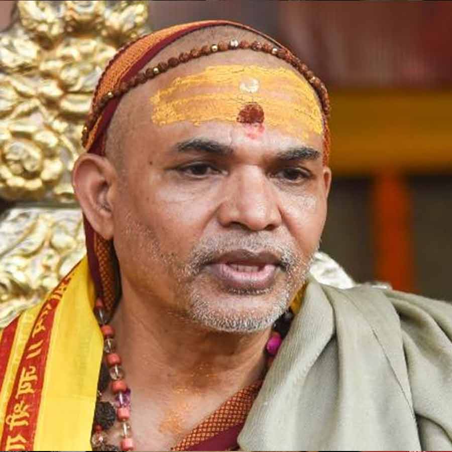 Swami Avimukteshwaranand moves Allahabad HC seeking anticipatory bail in POCSO case dgtl