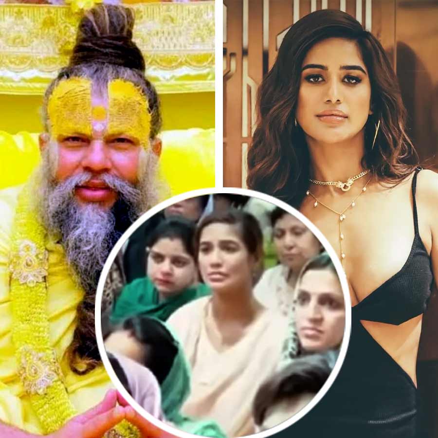 Actress Poonam Panday visited Premananda Maharaj’s ashram in Vrindaban dgtl