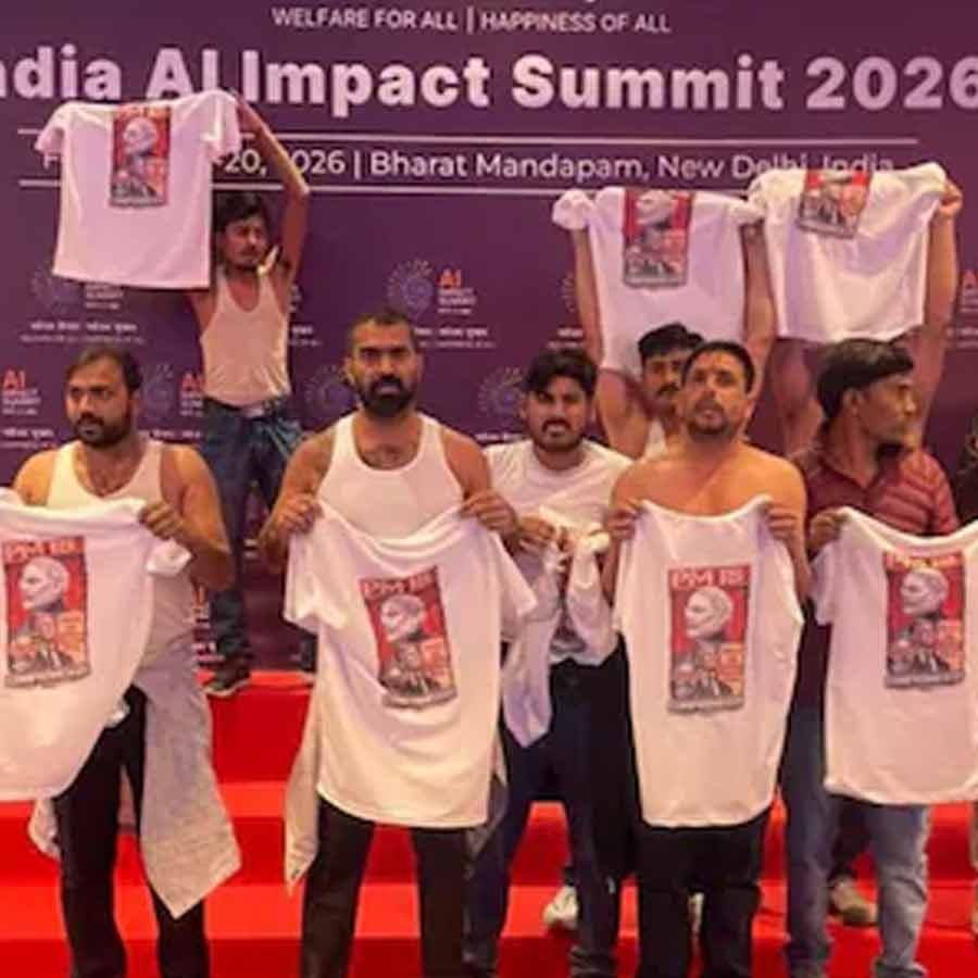 Delhi\\\\\\\'s Patiala House Court has directed Delhi Police to supply a copy of the FIR