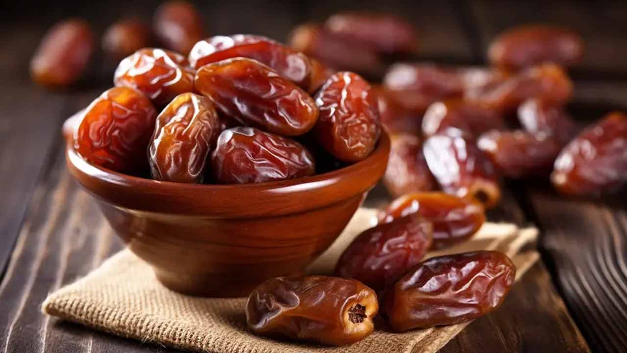 ভাল খেজুর চেনার উপায় কী?