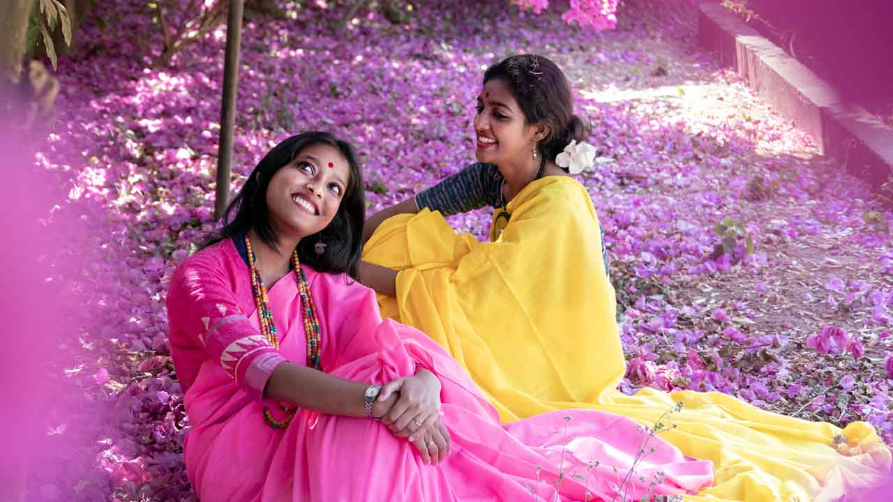 How to deck up for dol utsav which is an important part of spring fashion