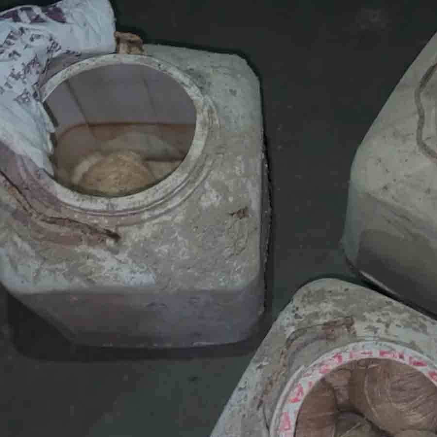 Bombs recovered from Bhangar dgtld