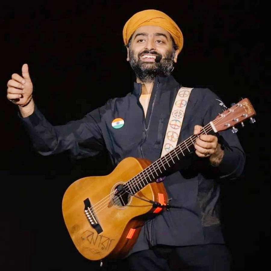 কী বলছেন অরিজিৎ সিংহ?