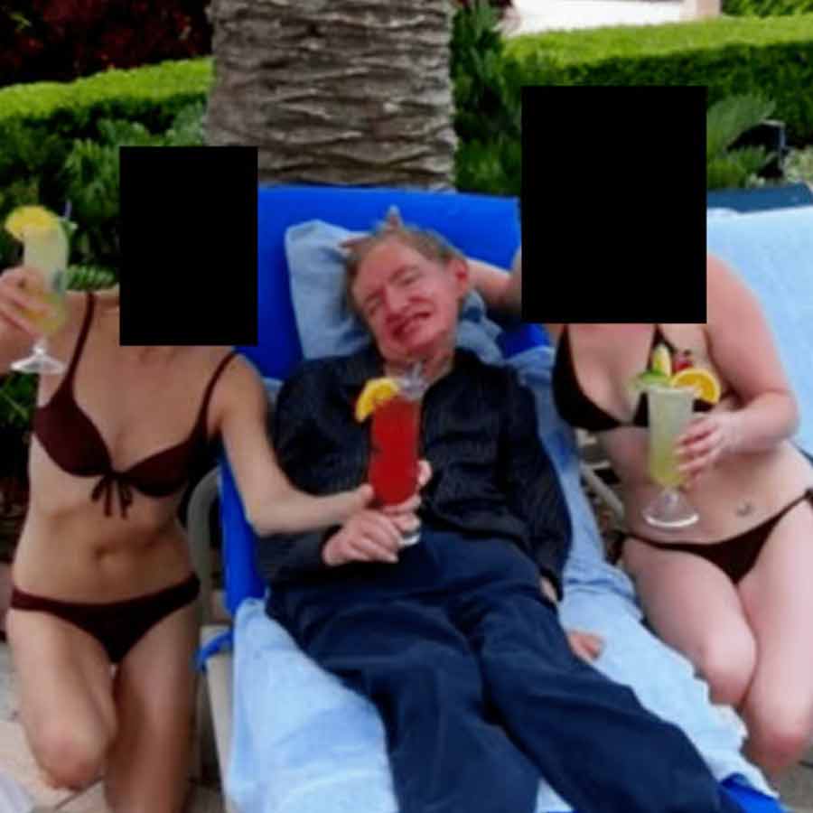 এপস্টিন ফাইলে প্রকাশিত নতুন ছবিতে দুই স্বল্পবসনার সঙ্গে দেখা যাচ্ছে স্টিফেন হকিংকে।