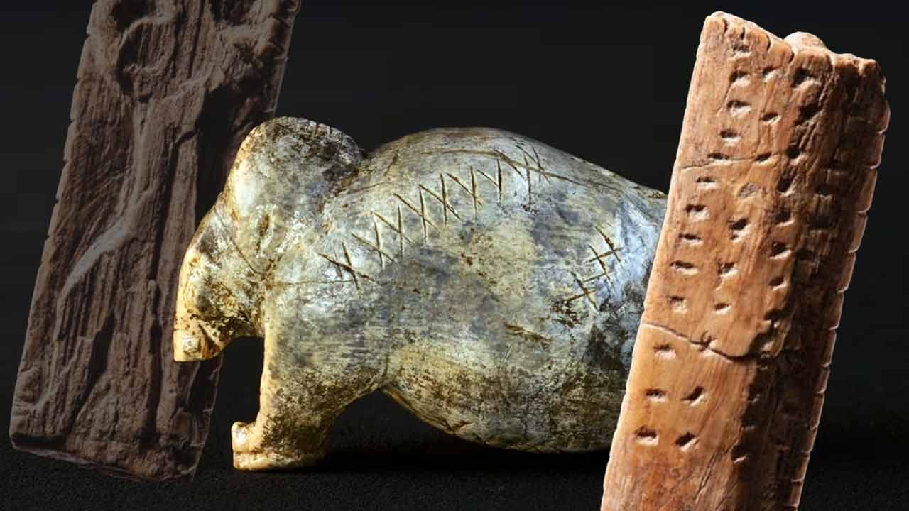 দক্ষিণ-পশ্চিম জার্মানির স্বাবিয়ান আল্প্‌স থেকে পাওয়া খোদাই করা কারুকার্য।