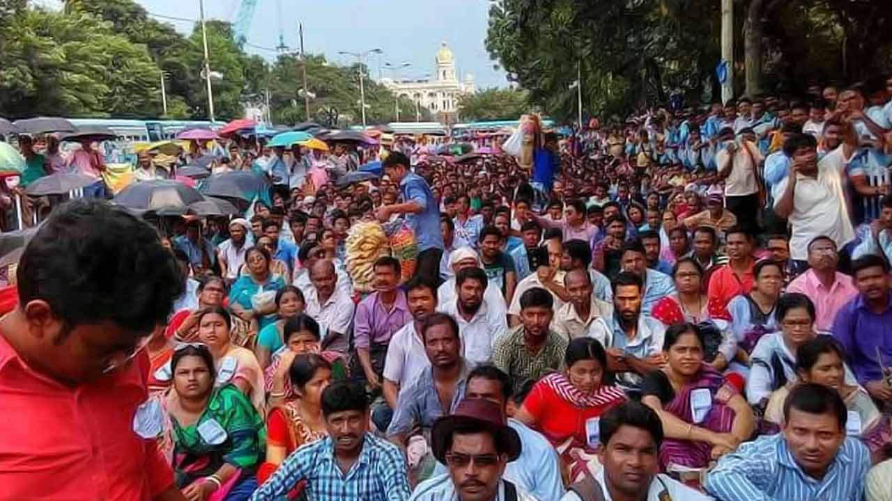 Teachers and Teaching Staffs