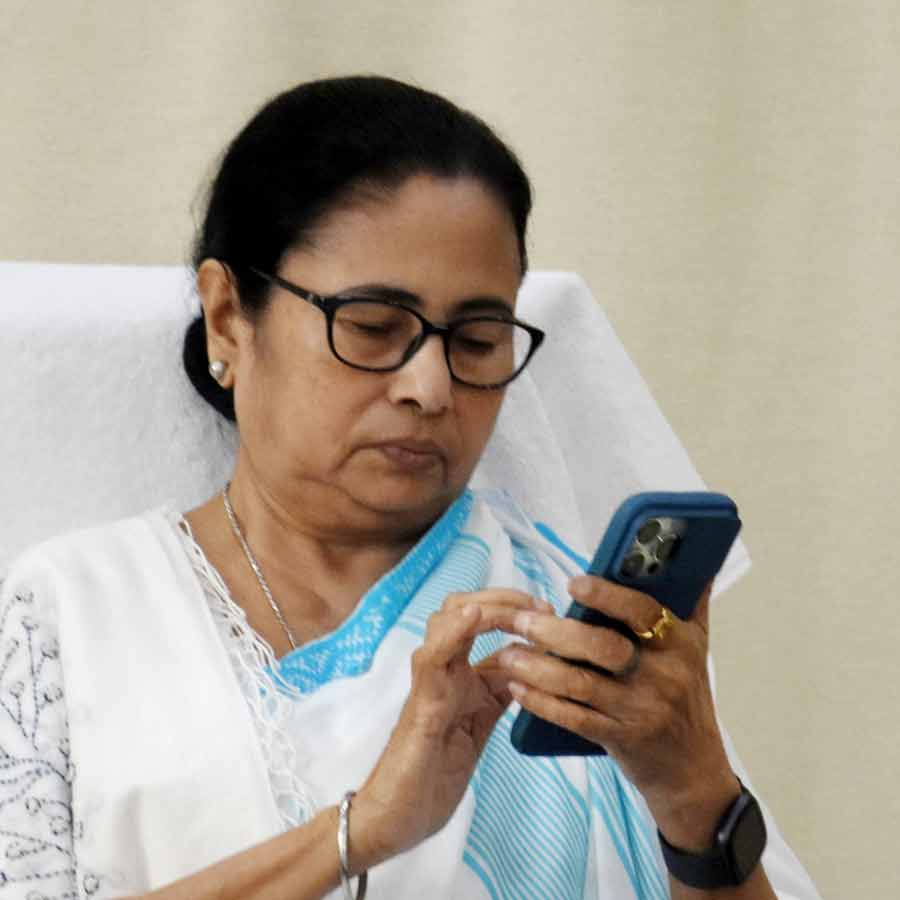 Hacked \'Sarasari Mukhyomantri\' Instagram page, Nabanna steps up to curb cyber crime