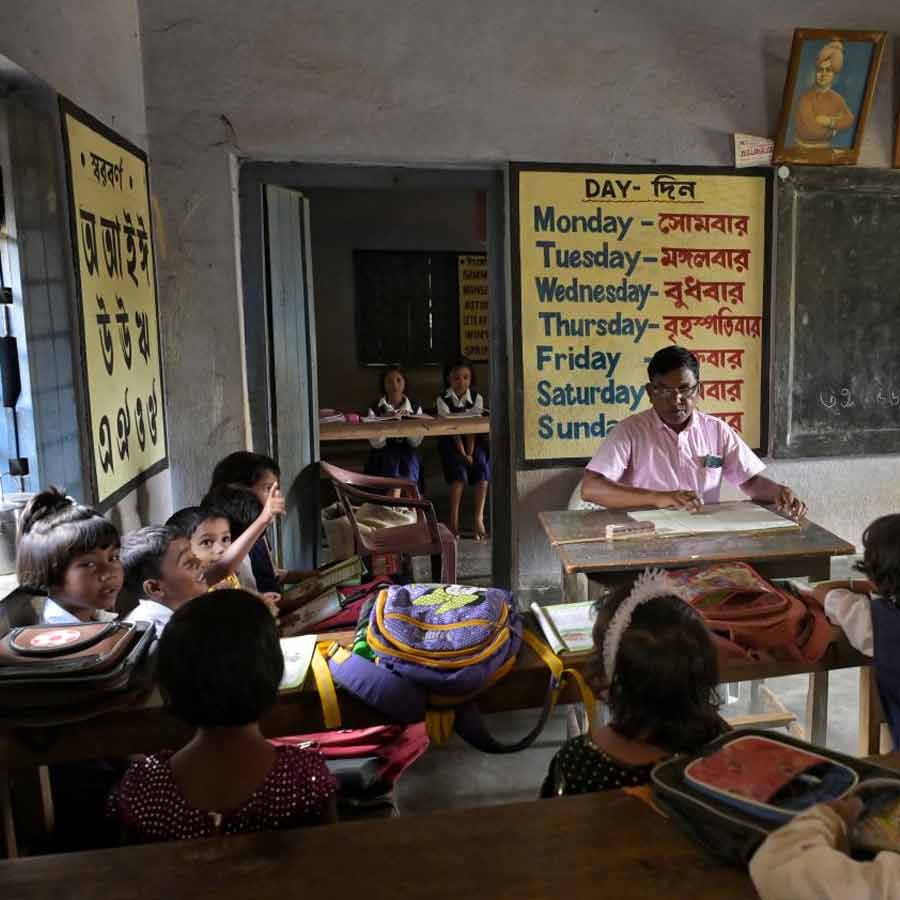 State\\\\\\\'s mega initiative to expand school education, 430 model schools in ADB-assisted Rs 2500 crore project