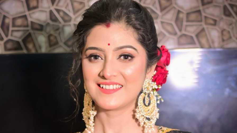 নতুন ভূমিকায় শ্বেতা?