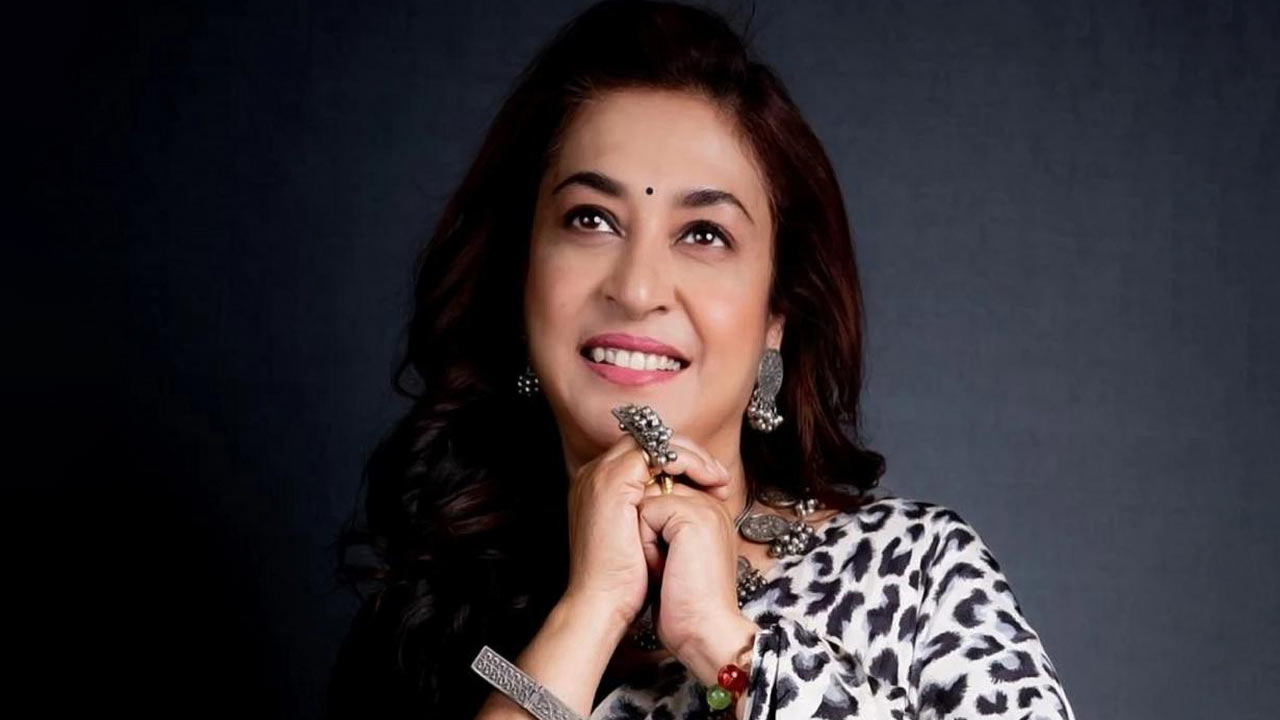 শতাব্দী রায়।