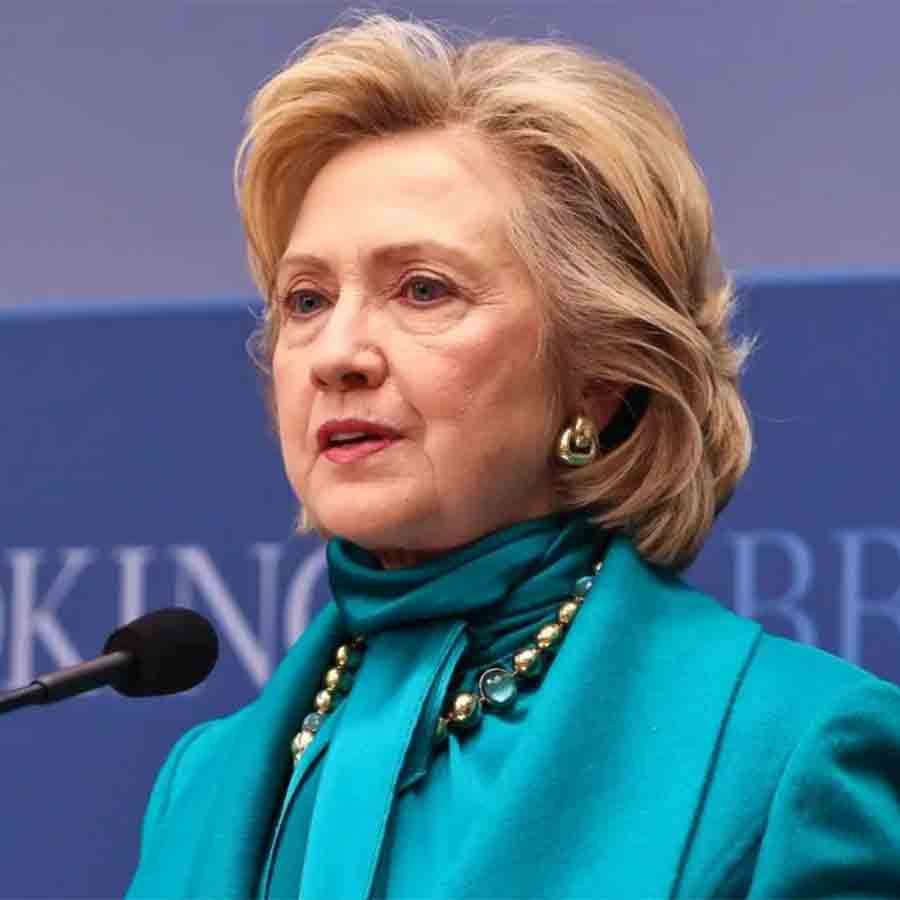 প্রাক্তন মার্কিন বিদেশসচিব হিলারি ক্লিন্টন।