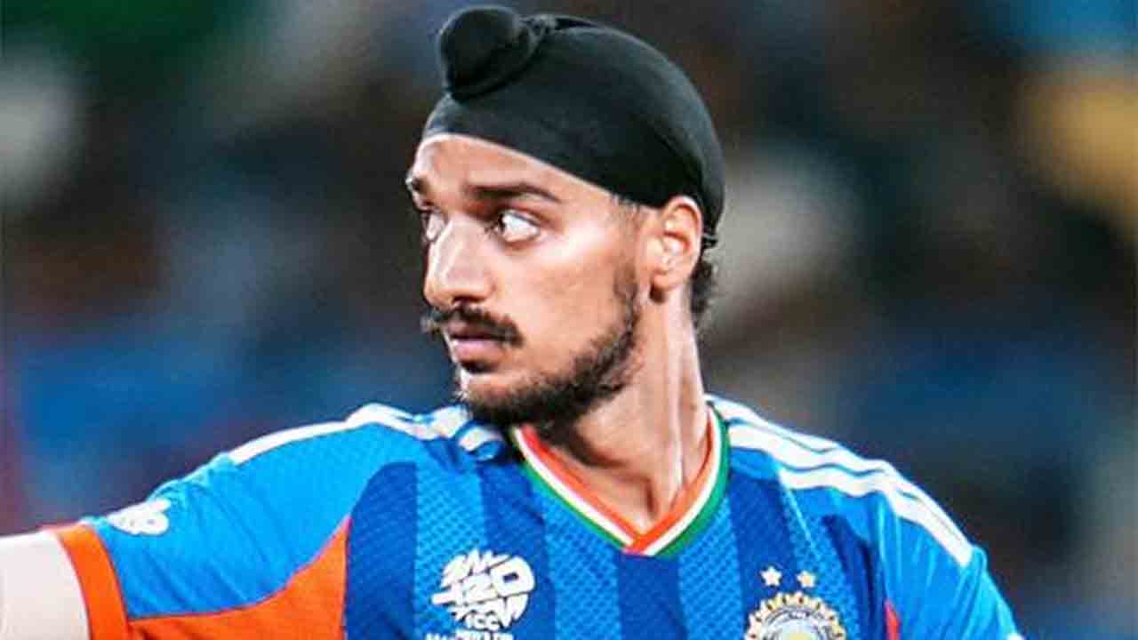 স্বস্তি: ২৪ রানে তিন উইকেট আরশদীপের। দলকে জিতিয়ে গড়লেন নজিরও। চেন্নাইয়ে।