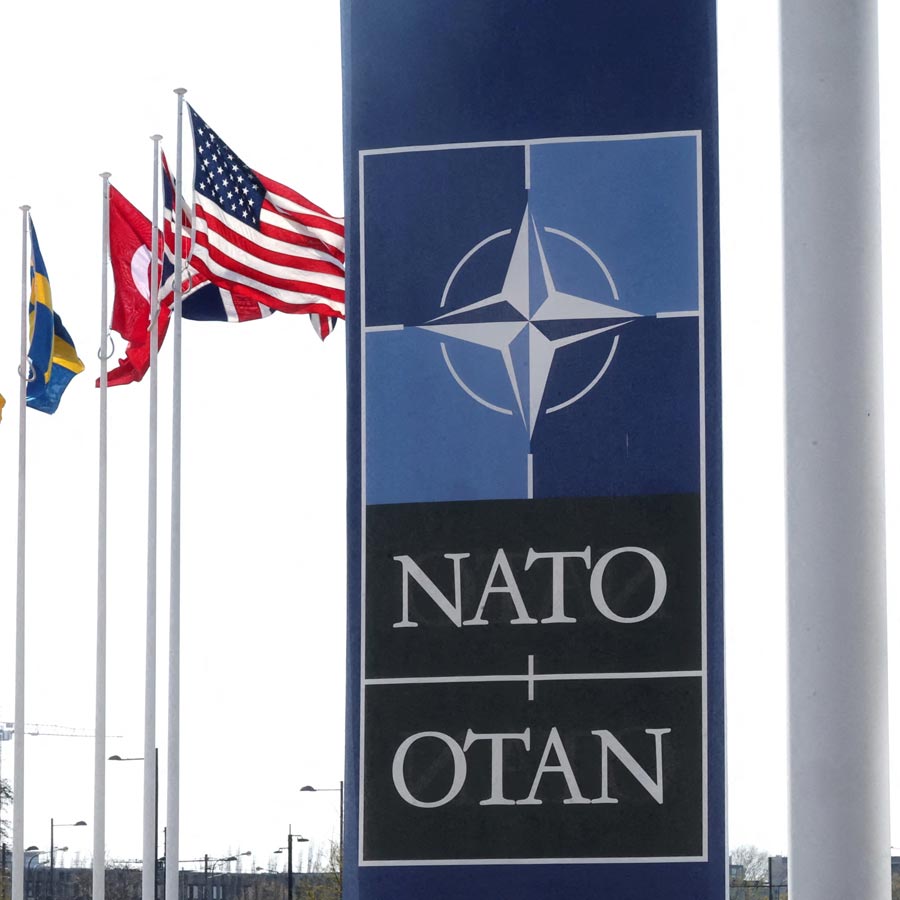 Russian Intelligence Agency alleged that UK and France planning to give Nuclear Weapon to Ukraine