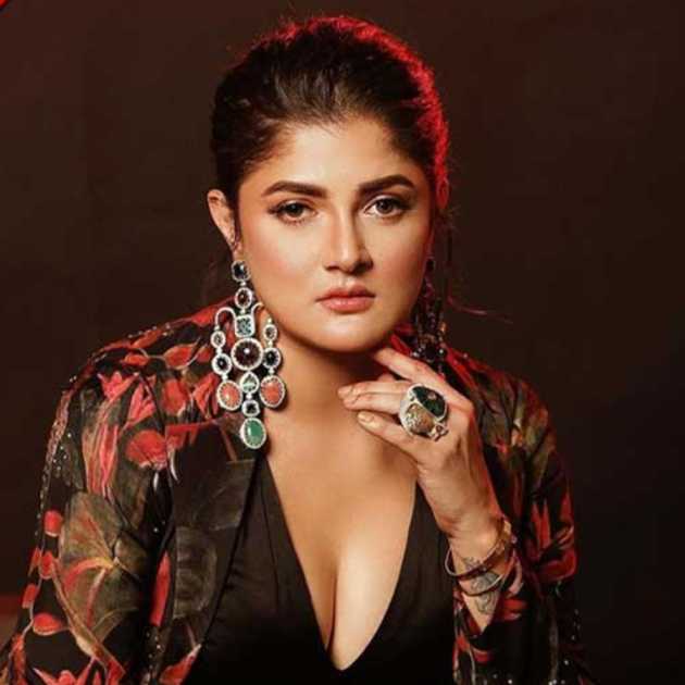 ollywood actress Srabanti Chatterjee complaint to Kolkata Police Cyber department against bodyshaming dgtl