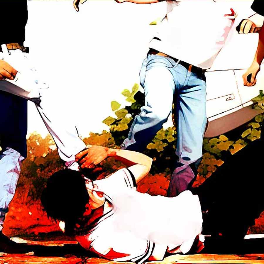 Snatching Near Howrah Station