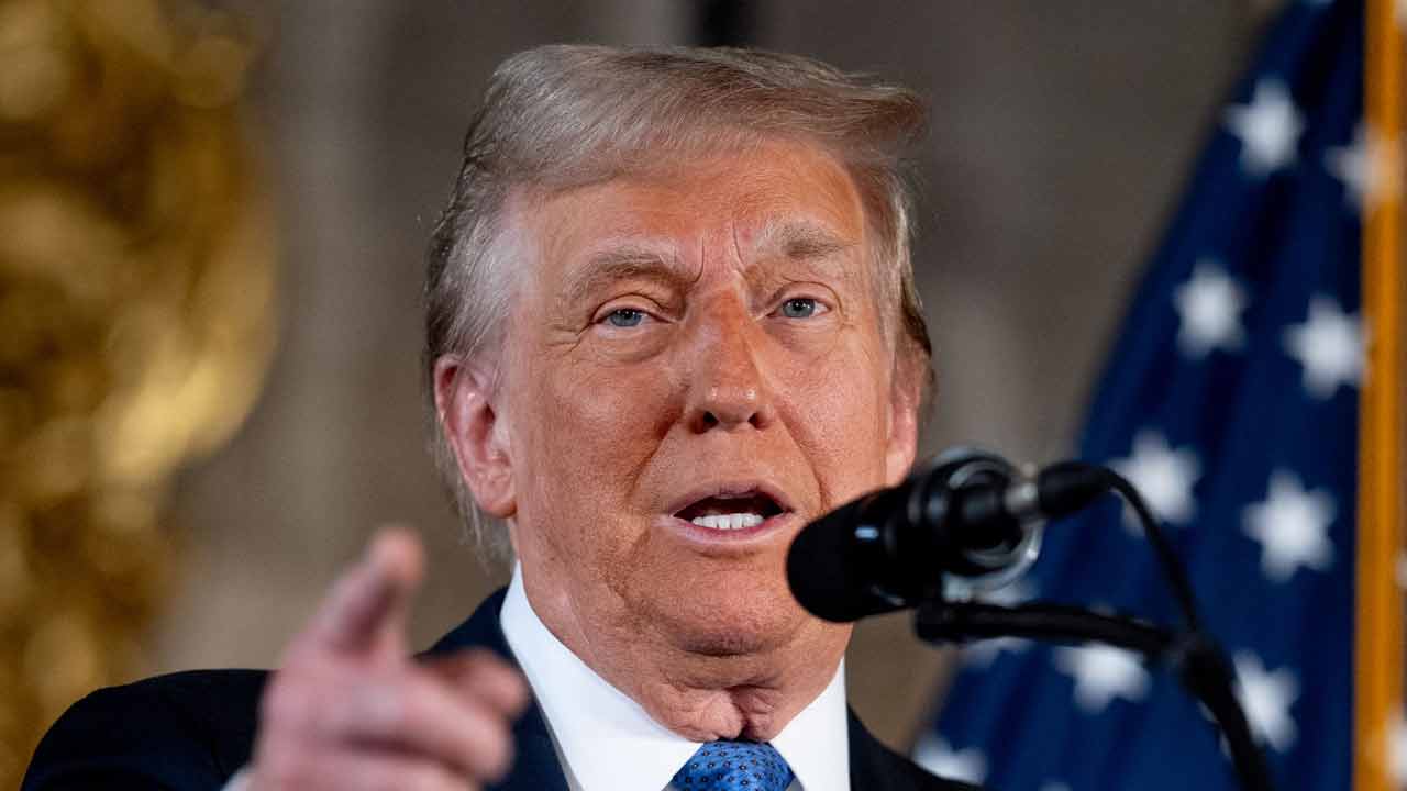 ডোনাল্ড ট্রাম্প।