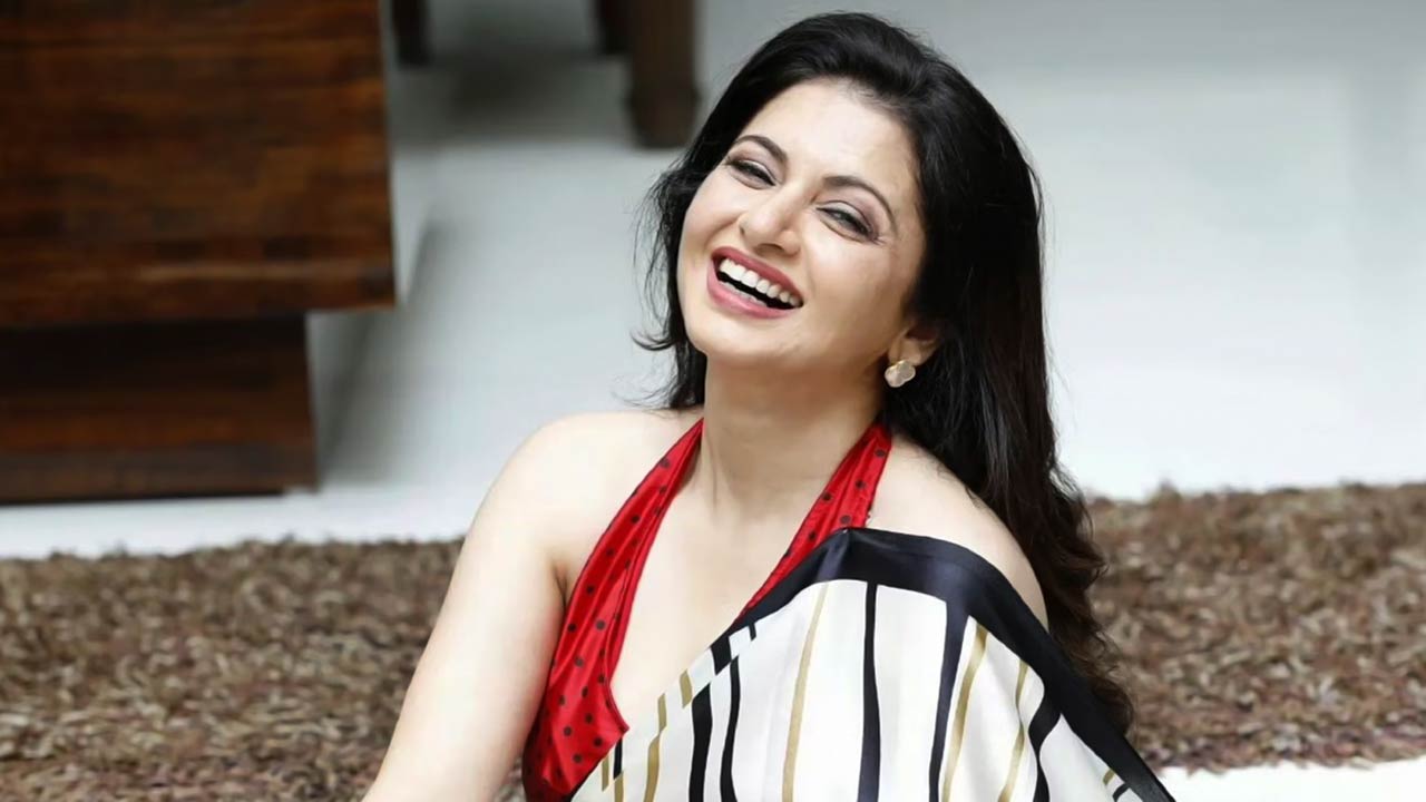 Bhagyashree shares her magic water recipe