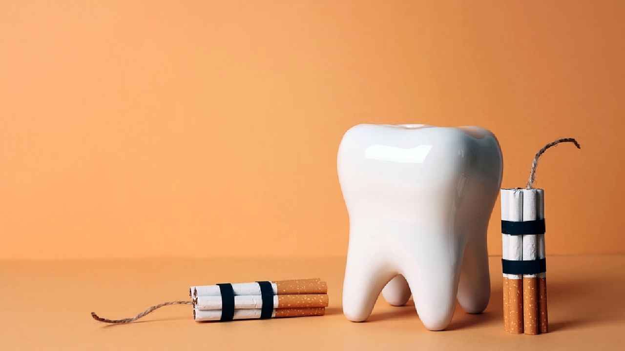 কী ভাবে দাঁতের যত্ন নেবেন ধূমপায়ীরা?