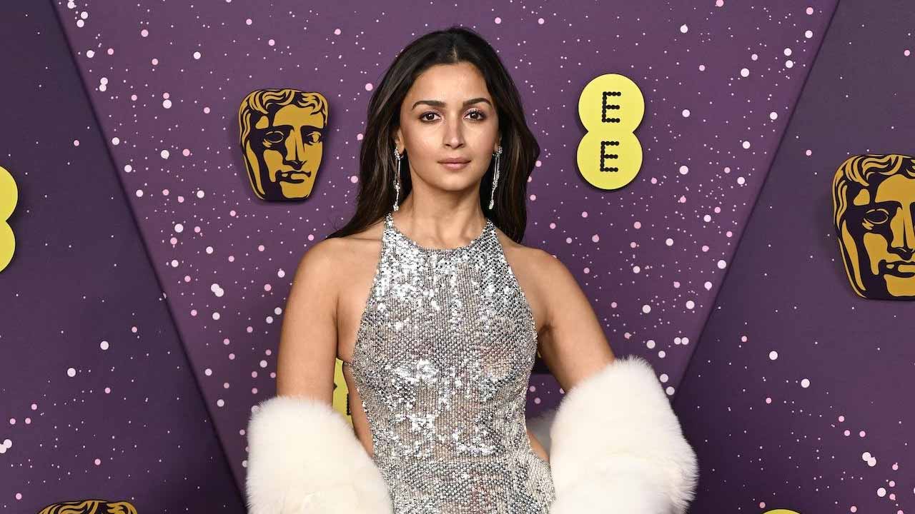 Alia Bhatt Talked About Her gone girl backlash at BAFTA