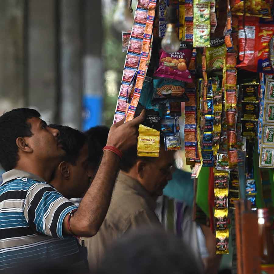 দাম বাড়ছে পানমশলা ও তামাকজাত পণ্যের।