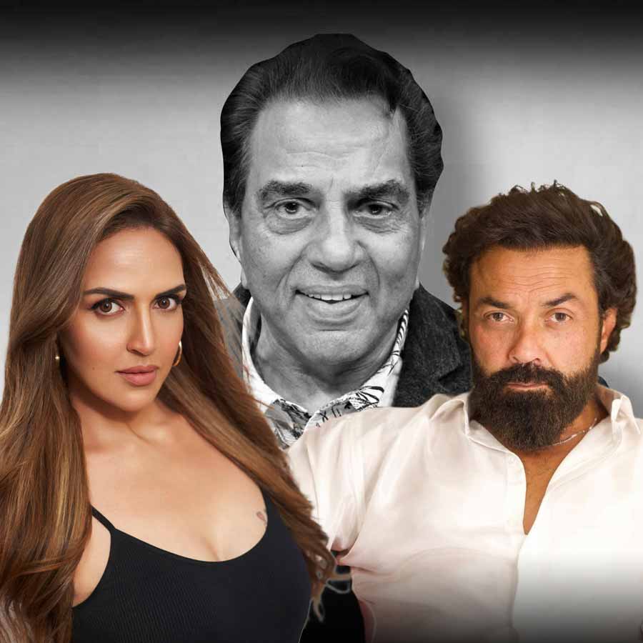 বাবা ধর্মেন্দ্রর কারণে নতুন বছরে দূর হল দেওলদের পারিবারিক দূরত্ব!