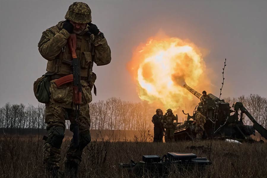 Top 10 Prophecies of Baba Vanga, Nostradamus and living Nostradamus for 2026