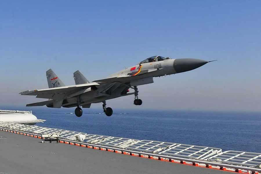 Taiwan air force locks on China’s J-16 fighter jets by US made F-16 Viper amid PLA blockade 