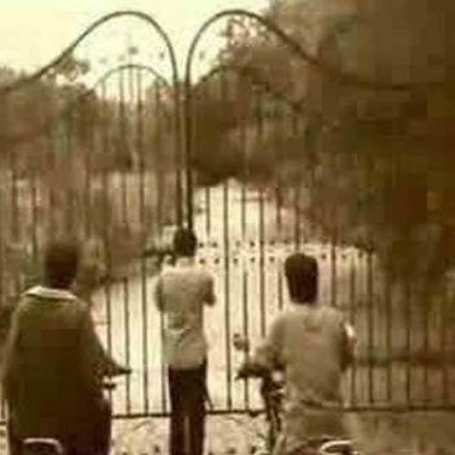 ক্ষণিকের জন্য নিষেধাজ্ঞার পর পুনরায় বহাল তবিয়তে দূরদর্শন চ্যানেলে ফিরে আসে ‘হোনী অনহোনী’ ধারাবাহিকটি।