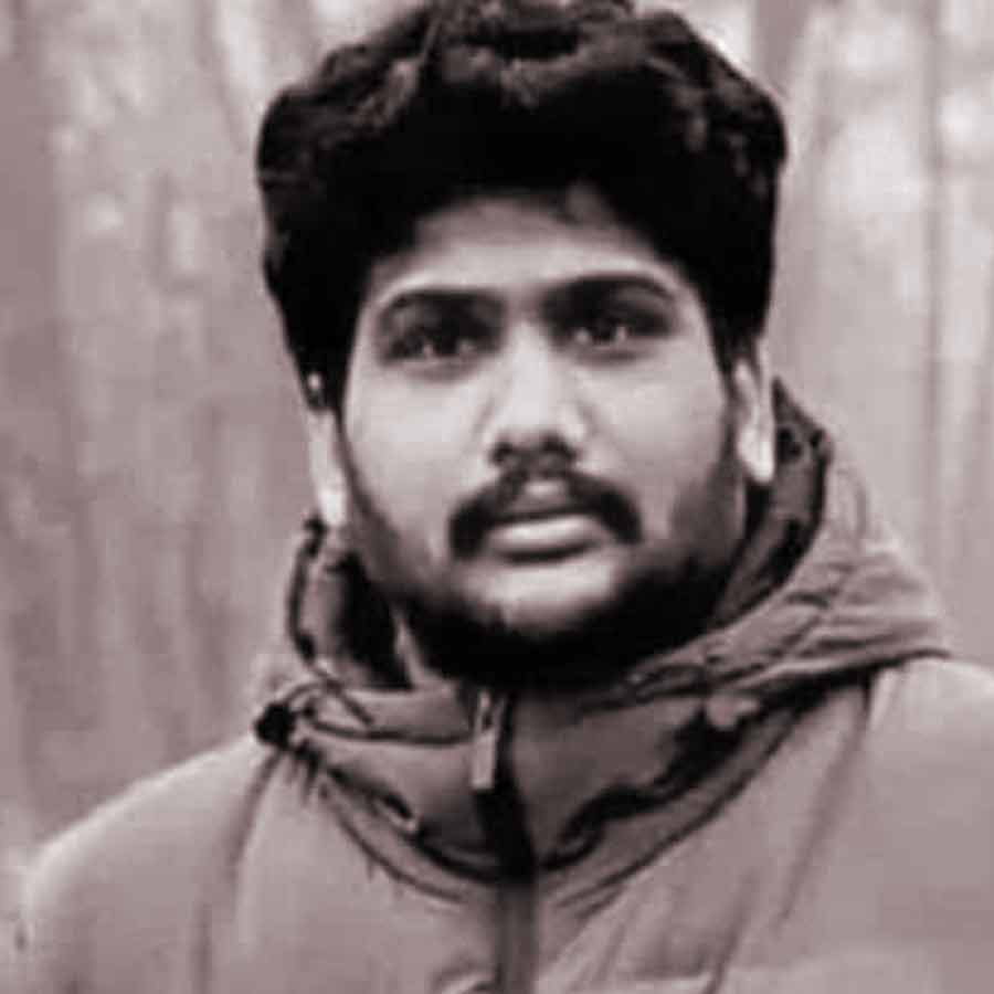 মৃত পড়ুয়া হৃত্বিক রেড্ডি।