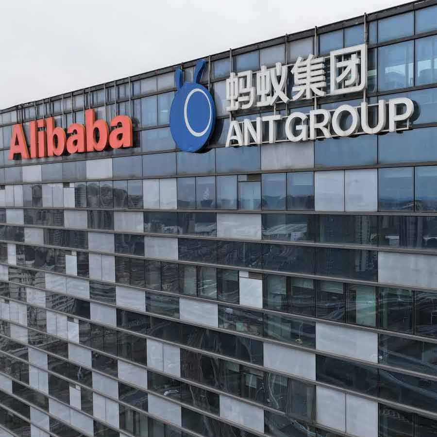 Global investors increasing their wagers on Chinese AI companies amid speculative bubble in US stock Market