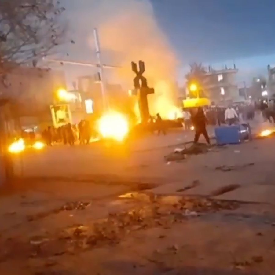 Iran protests continue as agitators shout anti Khamenei slogans dgtl