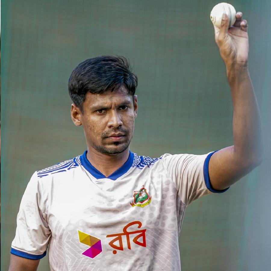 বাং‌লাদেশের ক্রিকেটার মুস্তাফিজুর রহমান।